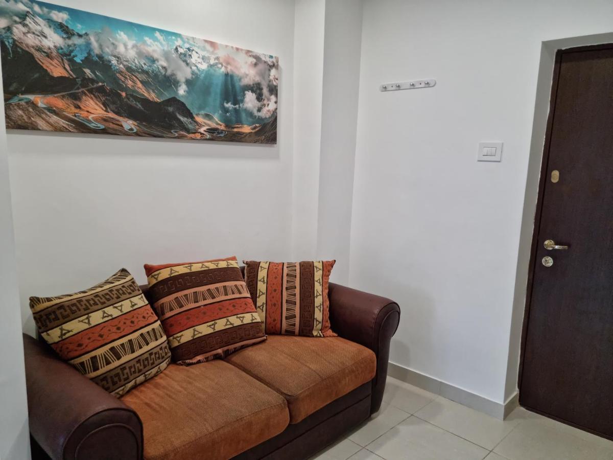 Ferienwohnung Timpuri Noi Studio Bukarest Exterior foto